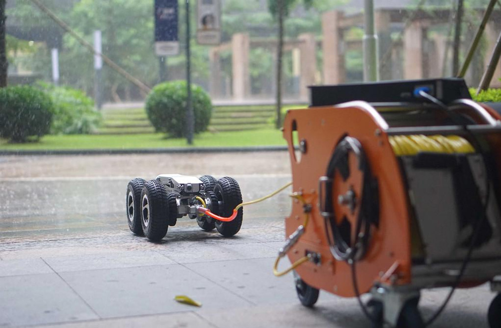 爱达管道检测机器人