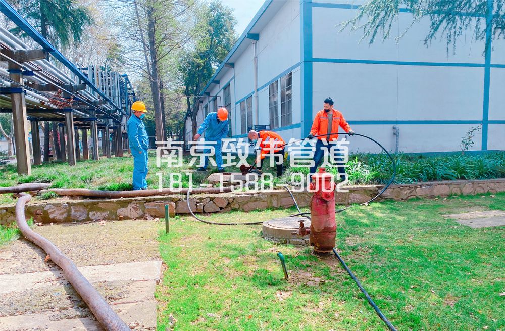 360爱达石化工厂管道清洗